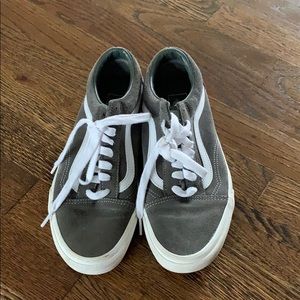 Vans Old Skool Sneakers in Gray
